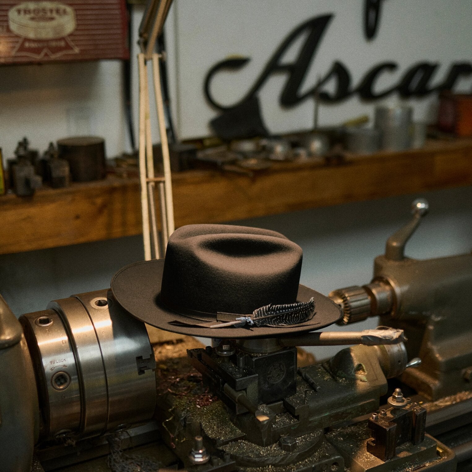 1865 Distressed Open Road Royal Deluxe | Stetson Walnut