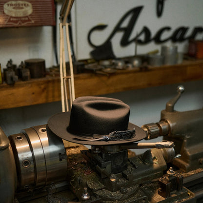 1865 Distressed Open Road Royal Deluxe | Stetson Walnut