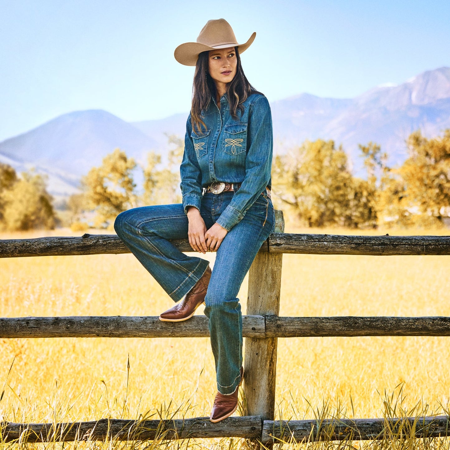 214 City Trouser Jeans In Medium Wash | Stetson Blue