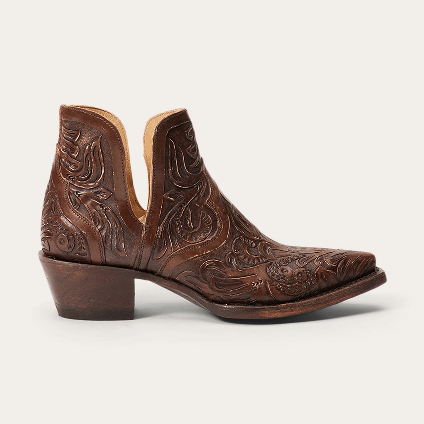 Aviana | Stetson Brown