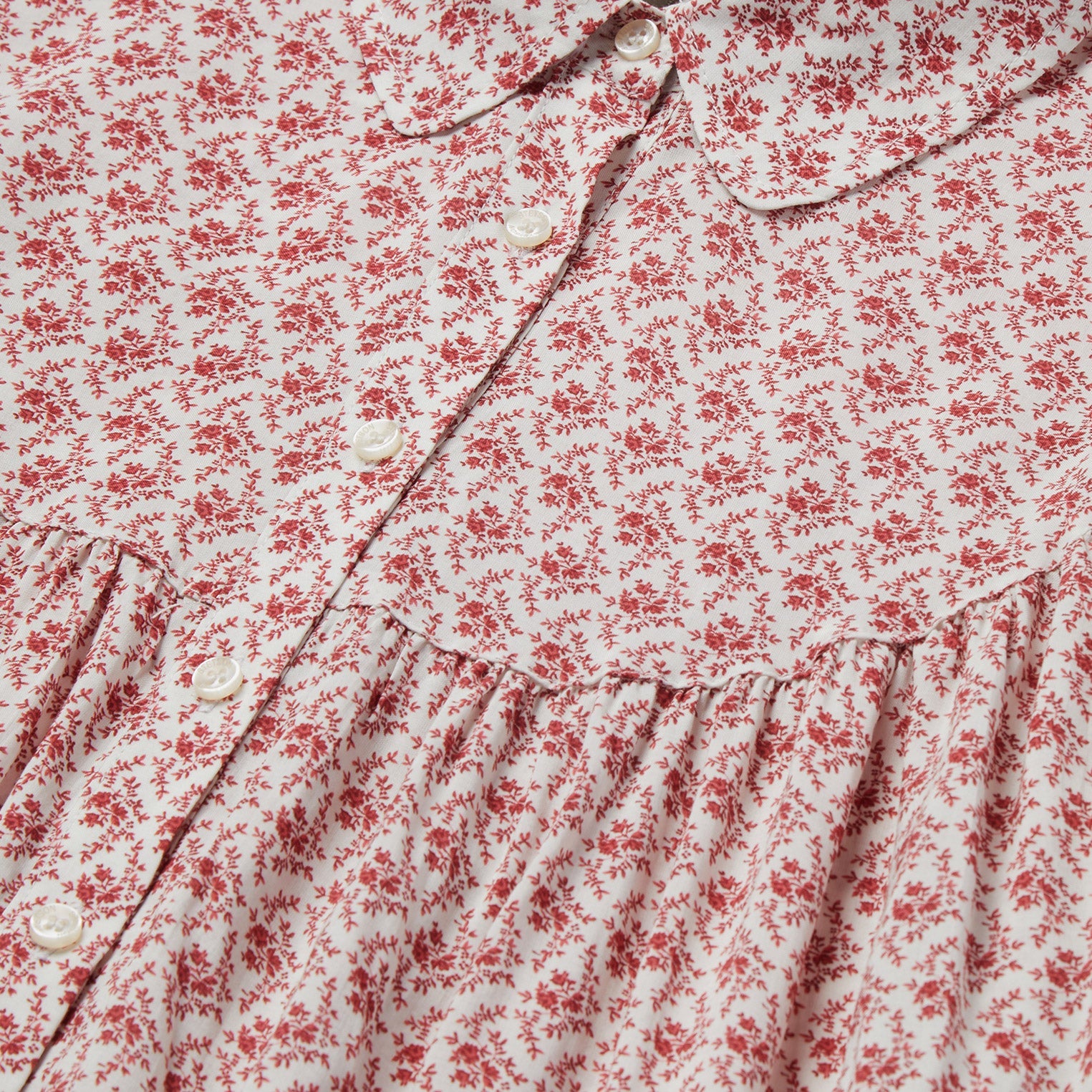 Short-Sleeved Cottage Floral Blouse | Stetson Red