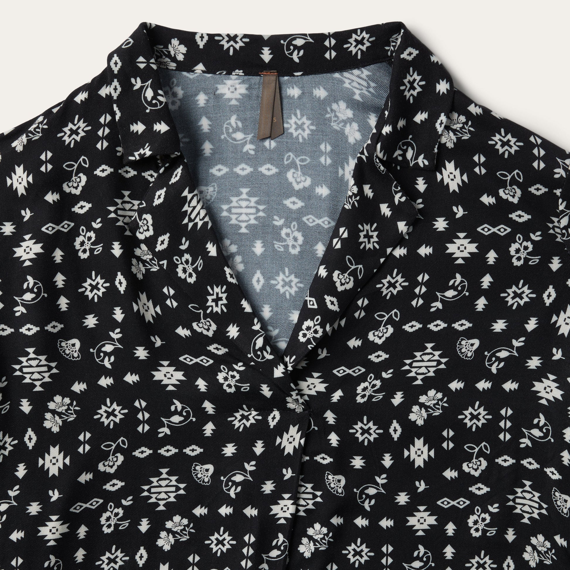 Southwestern Ditzy Print Blouse | Stetson Black