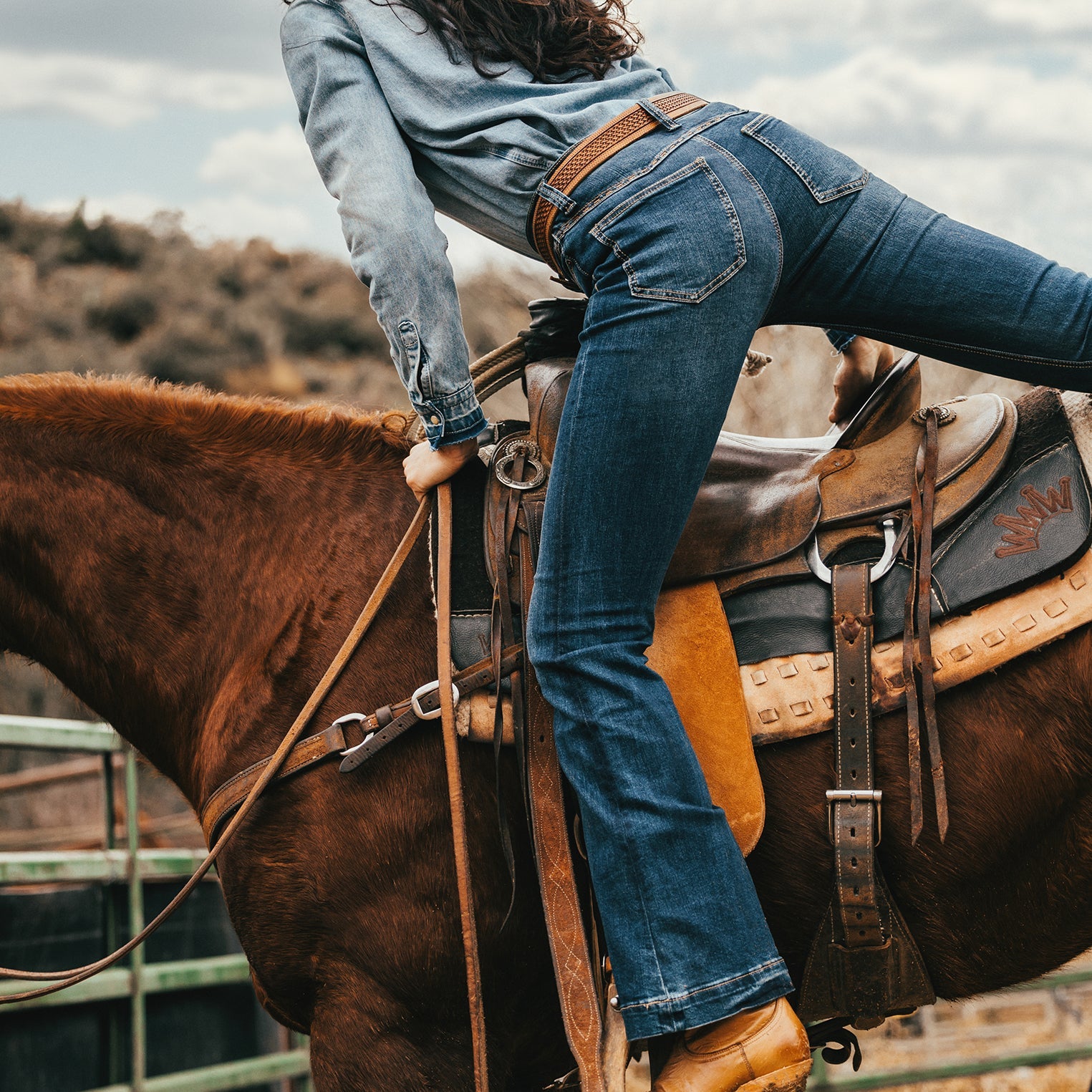 921 High Rise Flare Jeans | Stetson Blue