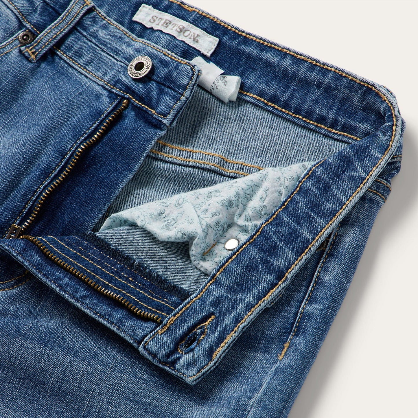 915 High Rise Straight Fit Jeans | Stetson Blue